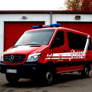 ein Mercedes-Transporter als Einsatzfahrzeug der Feuerwehr Bad Liebenstein