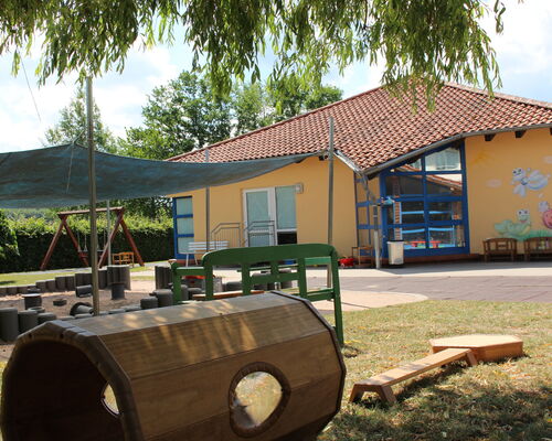 Kindergrippe Schweina mit Außengelände